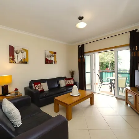 Lägenhet Arielle - Cosy With Pool *