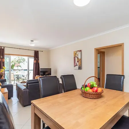 Arielle - Cosy With Pool Apartment Tavira